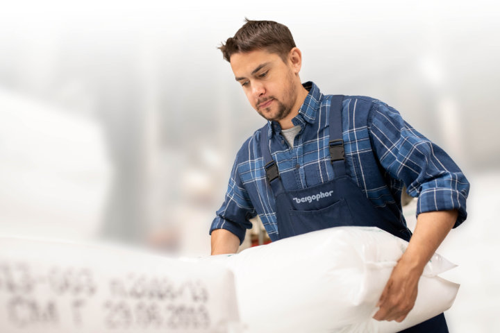 Produktionsmitarbeiter (m/w/d) Produktionsmitarbeiter (m/w/d)